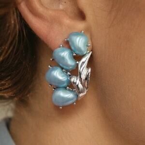 Vintage BSK Blue Baby Tooth Faux Pearl Silver Tone Clip On Earrings